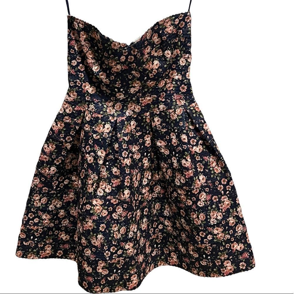 ‎Sans Souci blue floral strapless dress size small